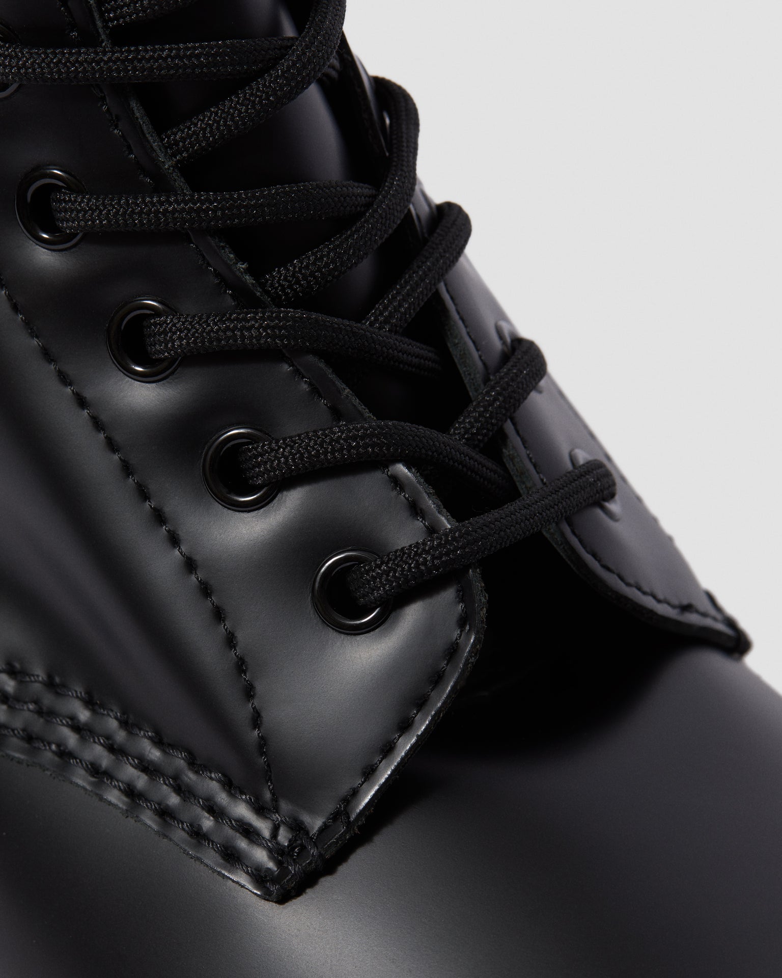 1490 光面皮革 10孔高筒靴