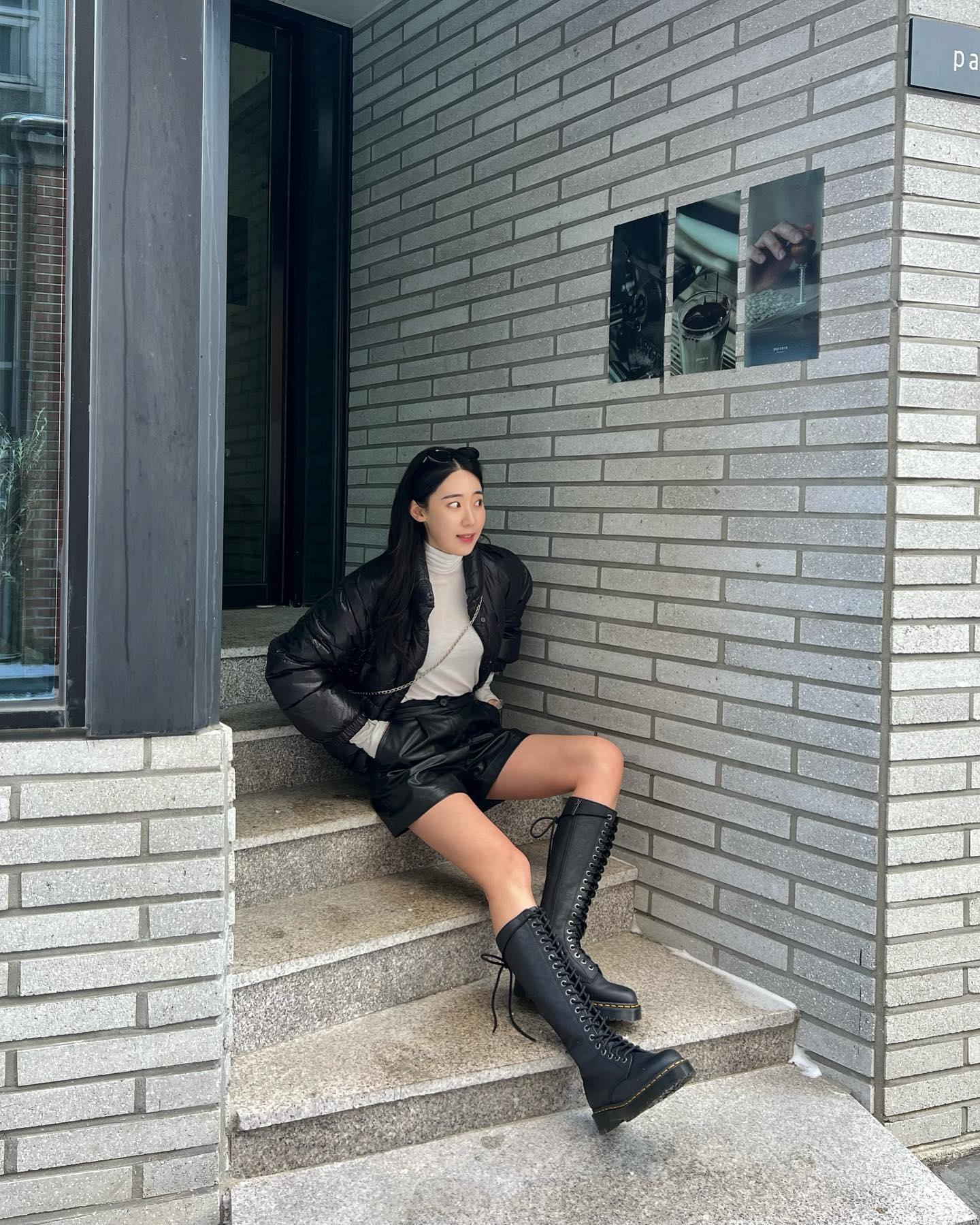 1B60 Bex Pisa 軟皮厚底拉鍊款 高筒綁帶靴