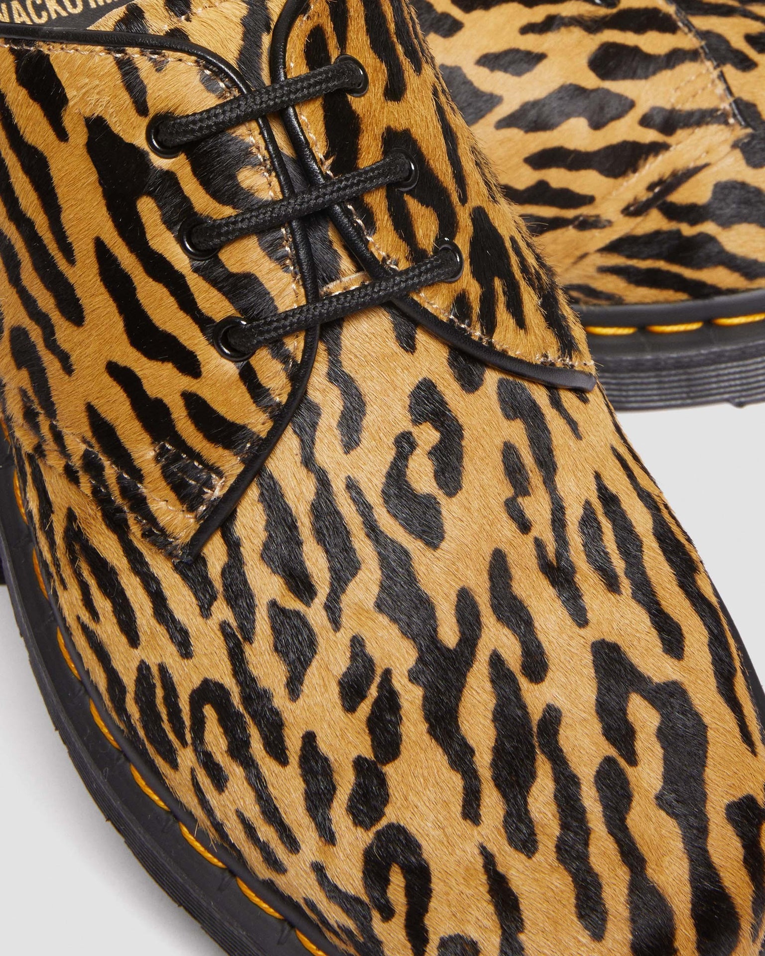 Wacko Maria 聯名系列 1461 Camel+Black Hair-on 皮革牛津鞋