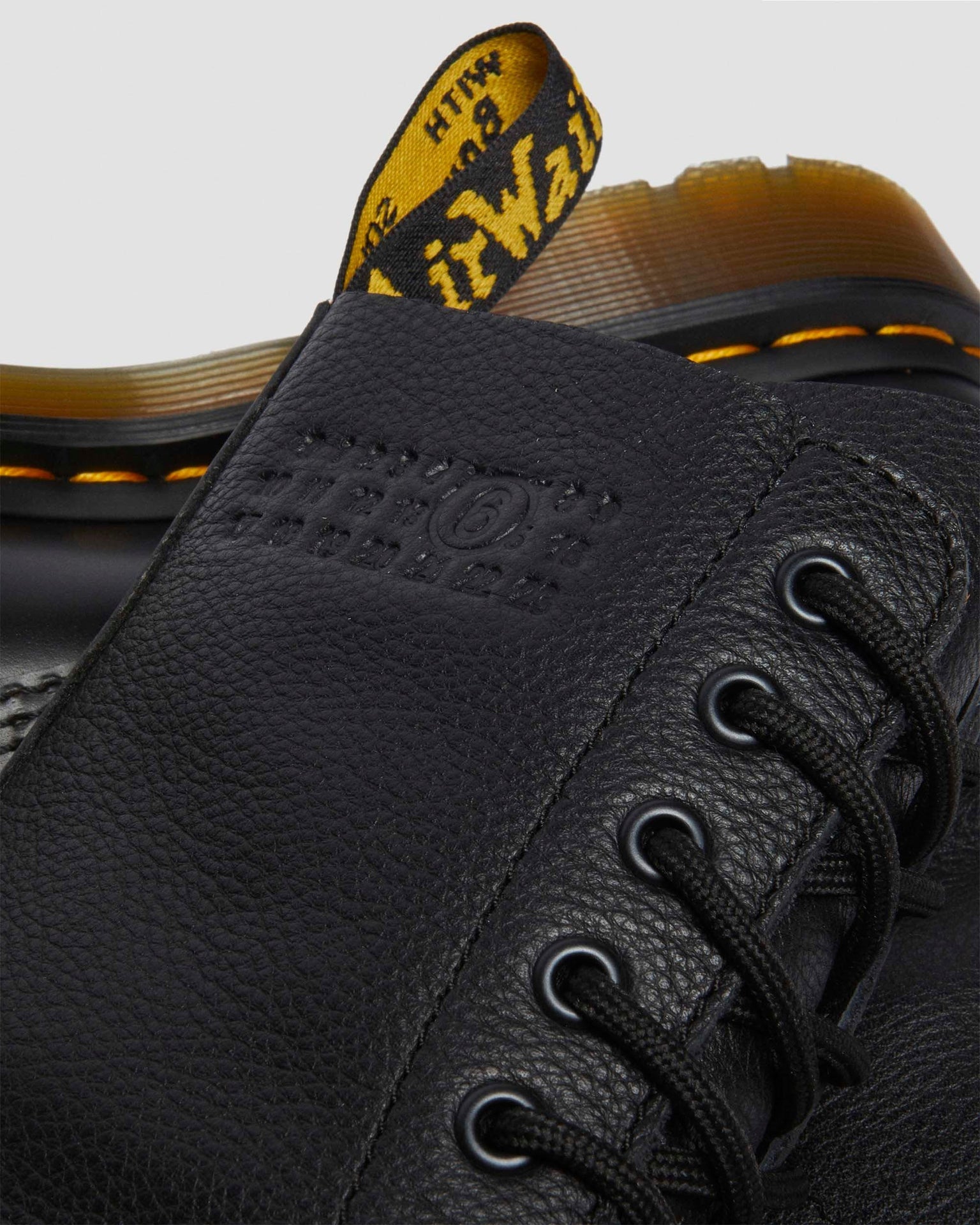 MM6 聯名系列 1490 / 1461 皮革 10孔高筒靴