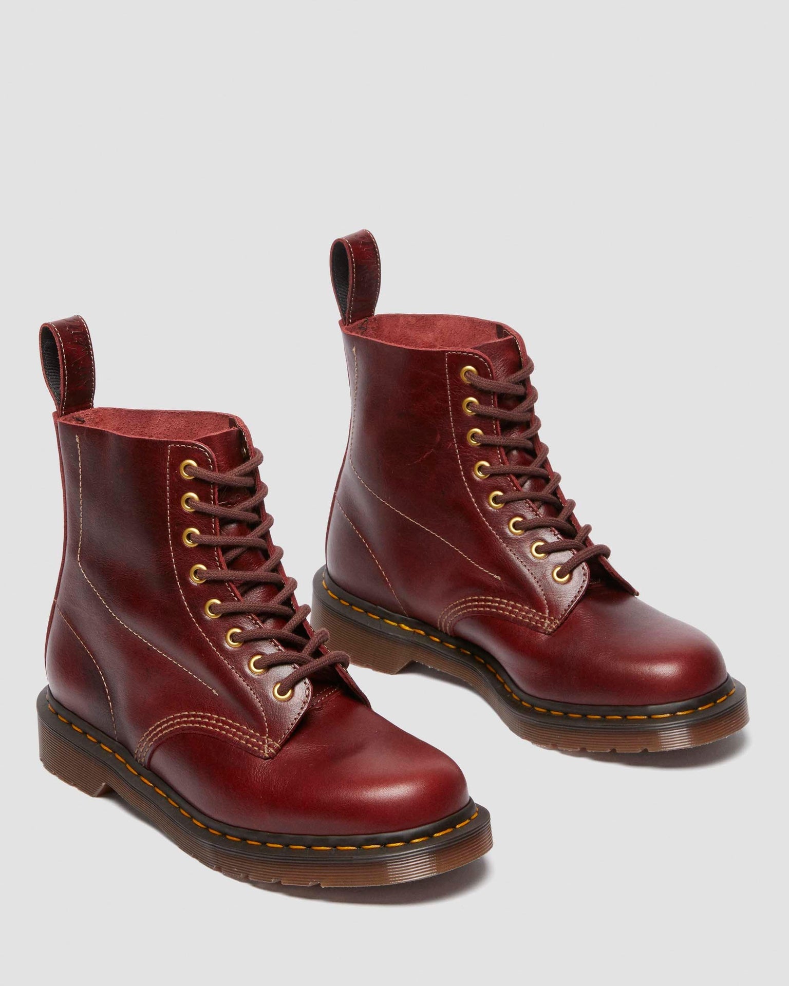 1460 Love Letter 經典小牛皮綁帶馬汀皮靴