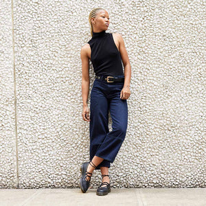 BECOME LINE FRIENDS AND ENJOY 10% OFF